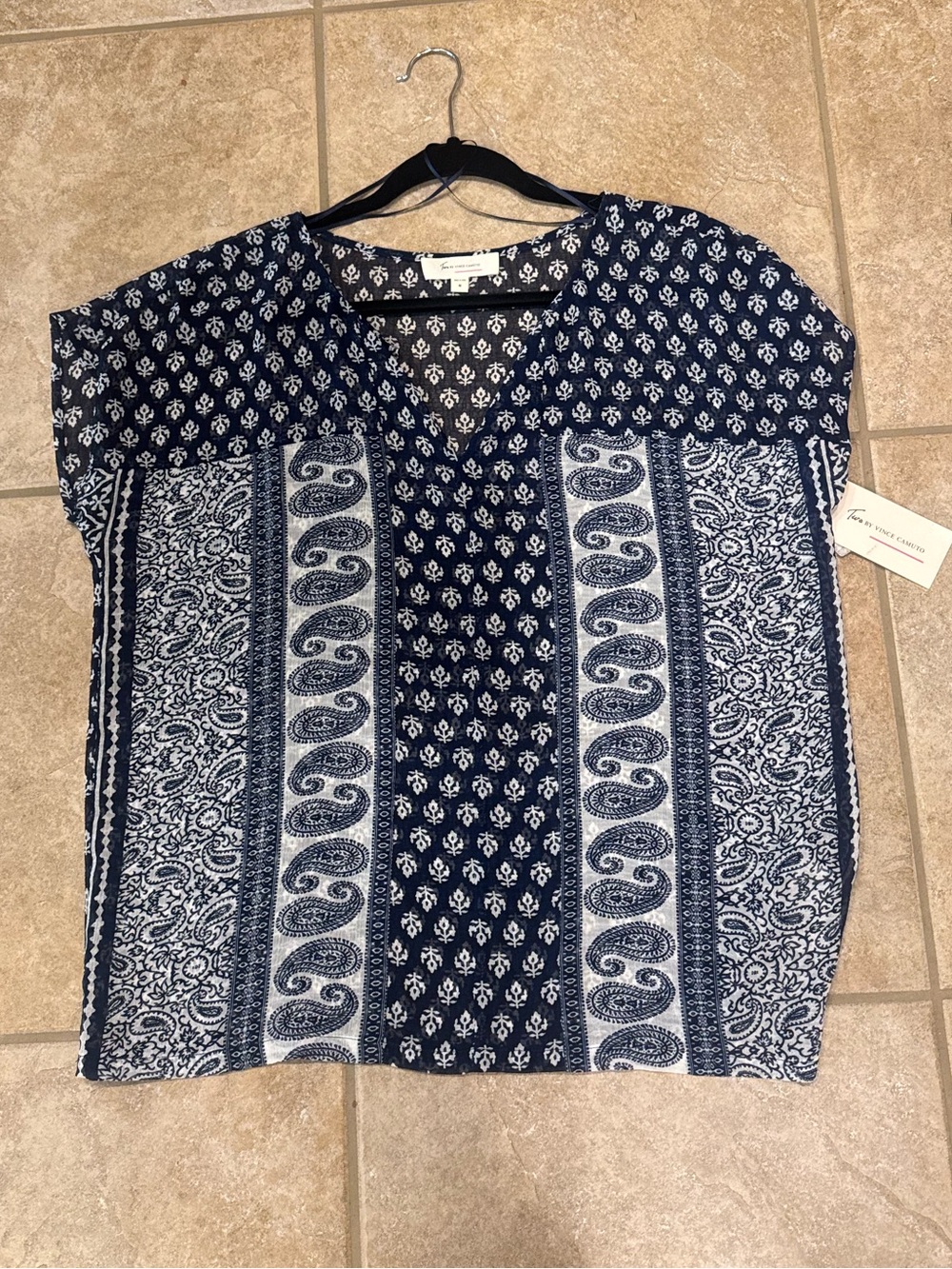 Vince Camuto Navy and White Paisley Block Print Short Sleeve Tunic